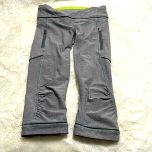 Lululemon Athletica Leggings Gray Chase Me Cropped Size 4